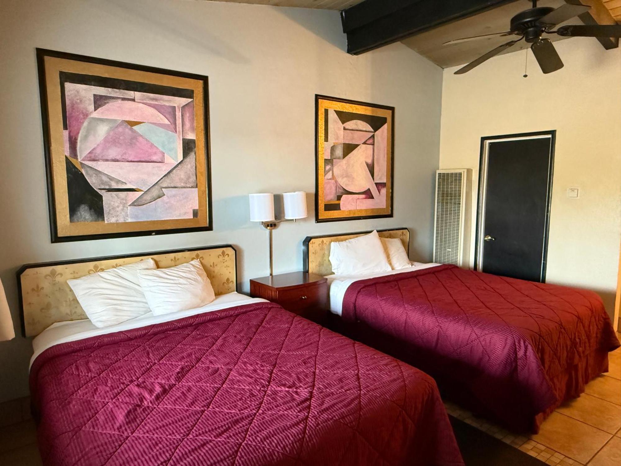 Cinderella Motel โฮลิสเตอร์ ภายนอก รูปภาพ